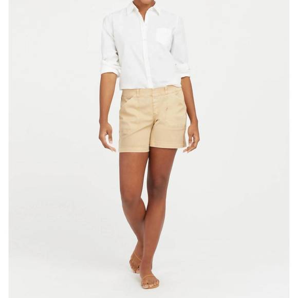 NEW SPANX 6" stretch twill shorts in almond - Picture 1 of 3